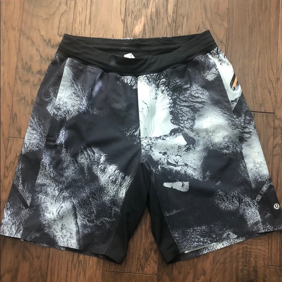 lululemon athletica Other - Lululemon T.H.E shorts M linerless 9 inches MENS